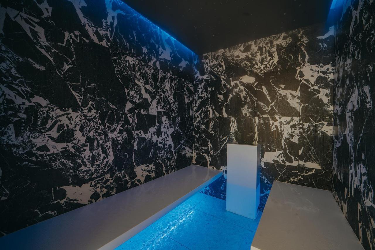 Tremonti Hotel 카르파츠 외부 사진